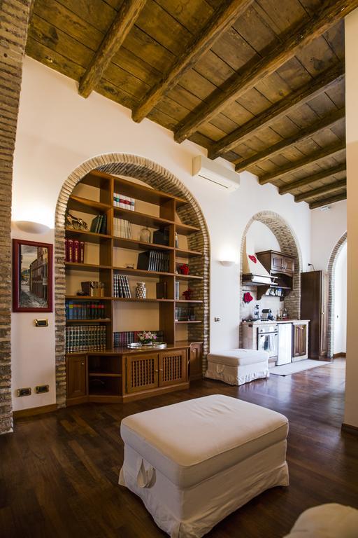 Bed & Breakfast Pettinary Village Roma