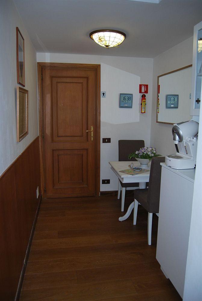 Pettinary Village 3* Roma