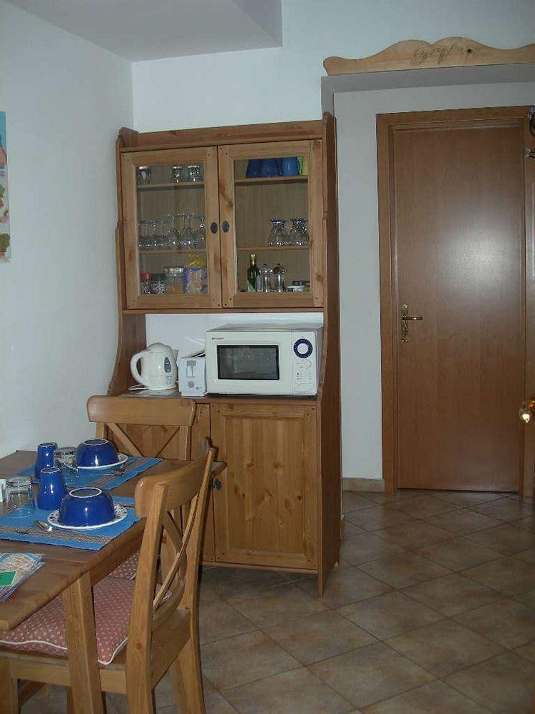 Pettinary Village Bed & Breakfast